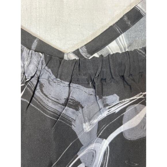 Athleta Tank Top 3X Gray Abstract Print NEW Adjustable Satin Calm Cool Cami - Picture 6 of 9